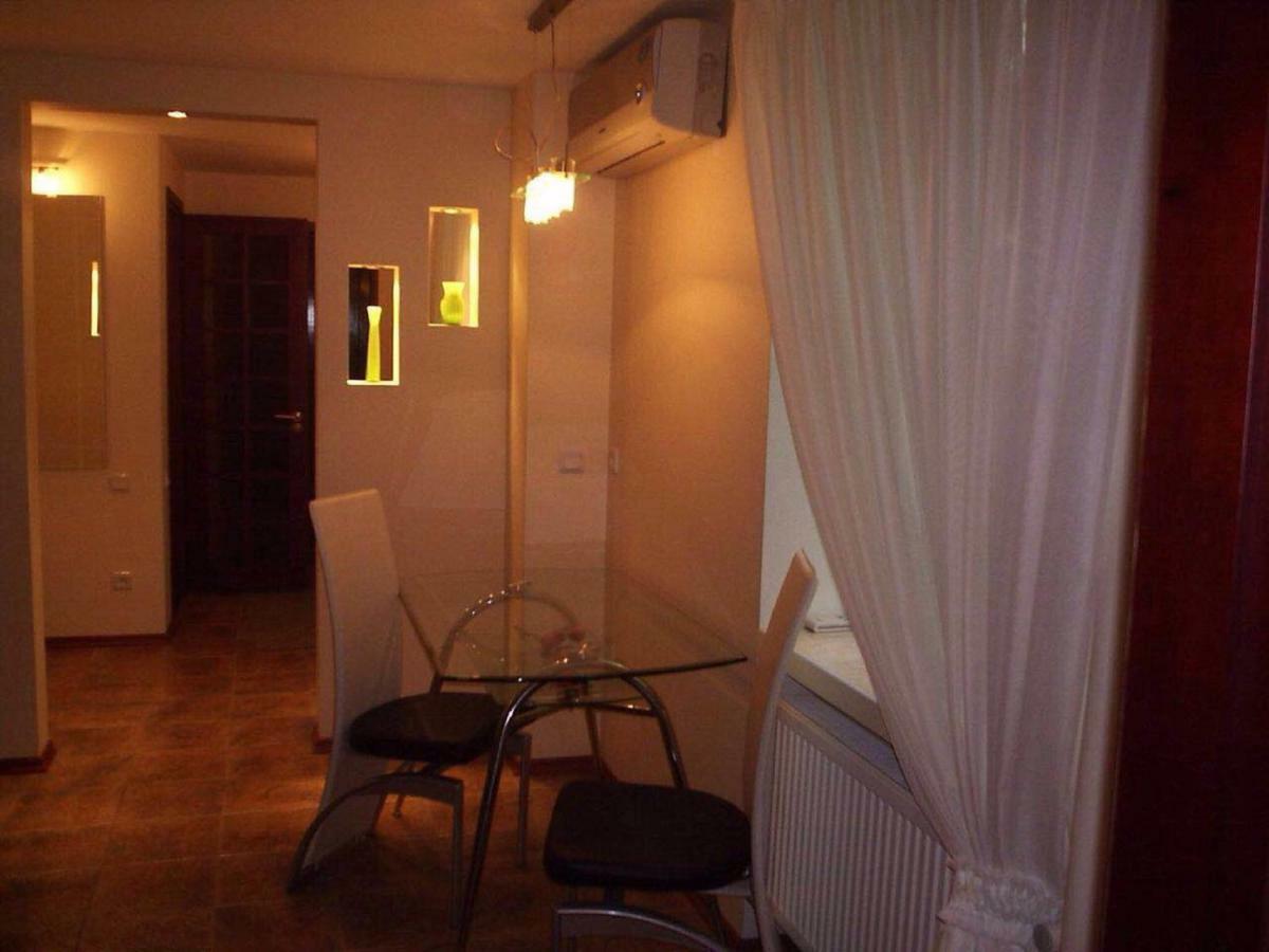 Deribasovskaya,16/1 Apartment Odessa Ngoại thất bức ảnh