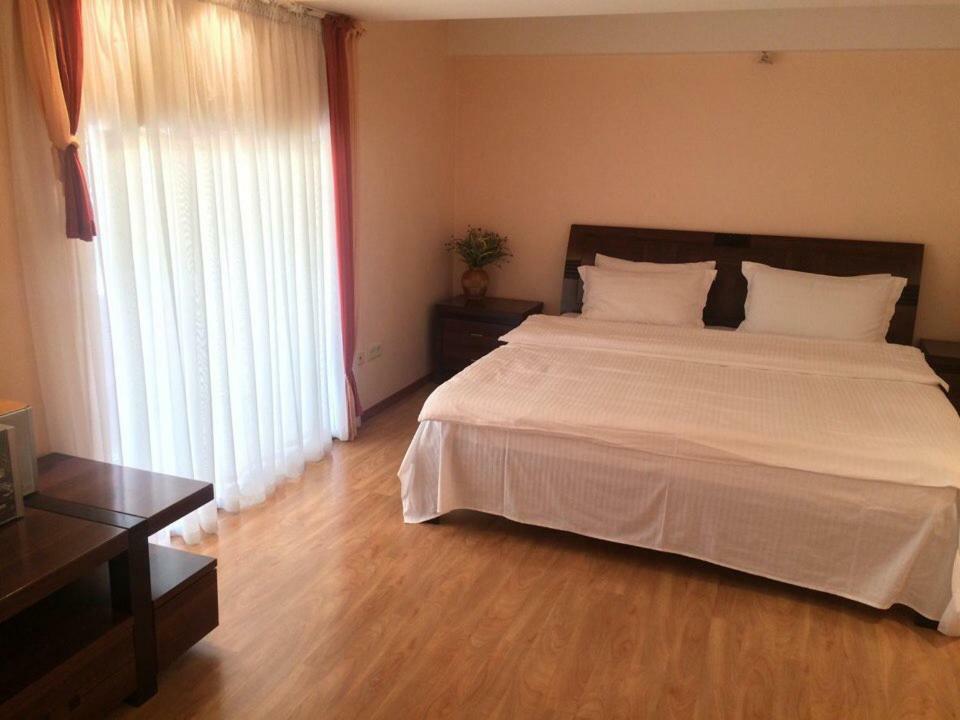Deribasovskaya,16/1 Apartment Odessa Ngoại thất bức ảnh