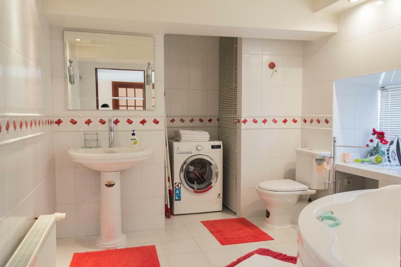 Deribasovskaya,16/1 Apartment Odessa Ngoại thất bức ảnh